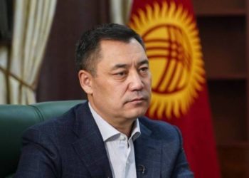 «2-сентябрь күнү арызыңарды жазып келе берсеңер болот». Садыр Жапаров министрликтерге кайрылды