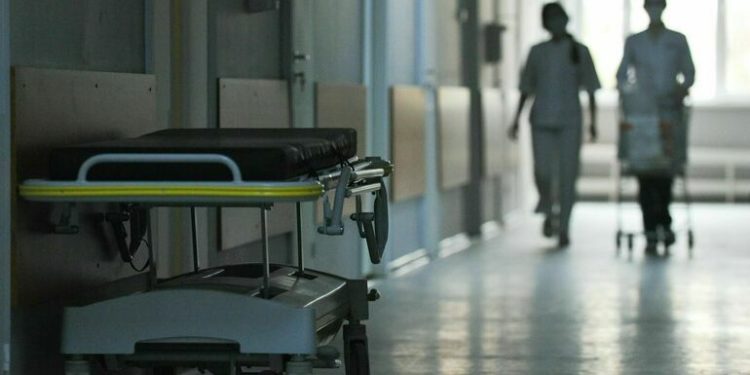 Орусиядагы жол кырсыкта жабыркагандардын экөө жалпы палатага которулду. Бирөө жандандыруу бөлүмүндө