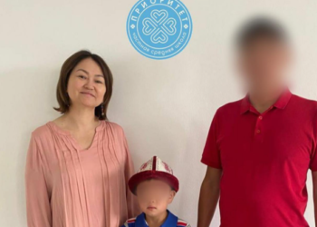 Бишкекте мектепке барбаган 9 жаштагы бала жеке менчик мектепте окумай болду