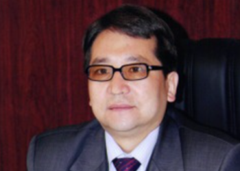 Мукаш Абдраев атындагы музыкалык мектептин директору кызматтан бошотулду