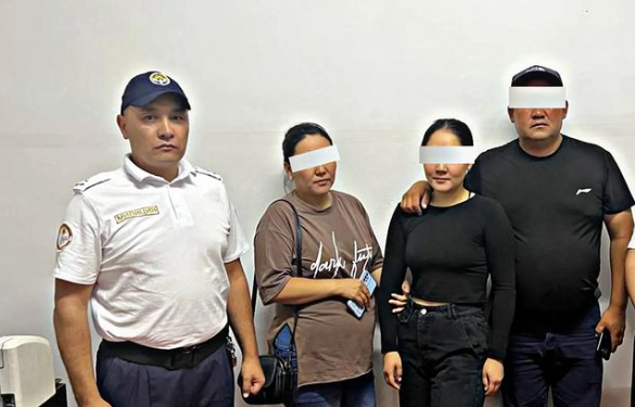 Кафеден чыккан бойдон дайынсыз болуп жаткан кыз табылды