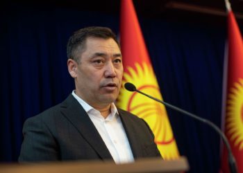 «Сүйлөсө эле Москва, Лондондон кеп кылат». Садыр Жапаров блогерлерди акыл үйрөтпөнү суранды