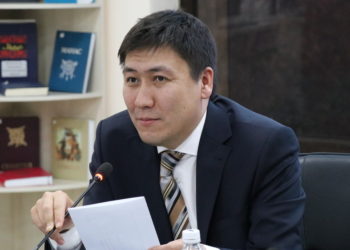 Алмазбек Бейшеналиевдин бөгөт чарасын кароо боюнча иш сотко түшө элегин билдирди