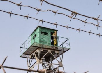 Саат 18:20га карата Чоң-Алай районундагы кыргыз-тажик чек арасында кырдаал кайрадан чыңалып жатат