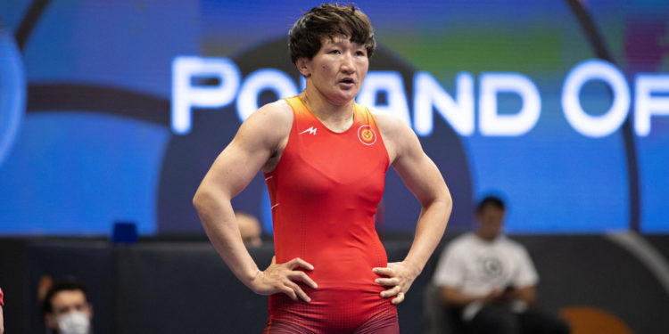 Дүйнө чемпиондугунда Айсулуу Тыныбекова беттешти жеңиш менен баштады