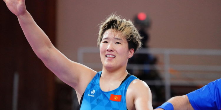 Айпери Медет кызы дүйнө чемпиондугунан кийин дүйнөлүк рейтингде 5-орунга түштү