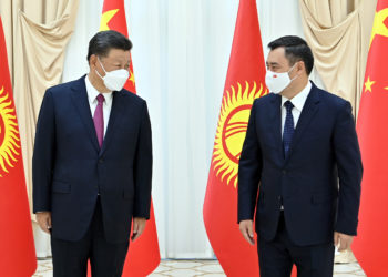 Садыр Жапаров Си Цзиньпинге Кытай-Кыргызстан-Өзбекстан темир жолун тездетүүгө кызыкдар экенин билдирди