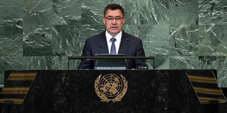 Садыр Жапаров: «БУУда сүйлөгөн сөзүмдү өзүм жаздым. Учакта маанилүү жерлерин толуктадым»