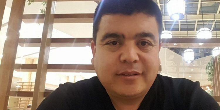 Тынар Курбаналиев: «Алайга концерт менен барсак, сахнанын жарыгын бербей кыйнашты»