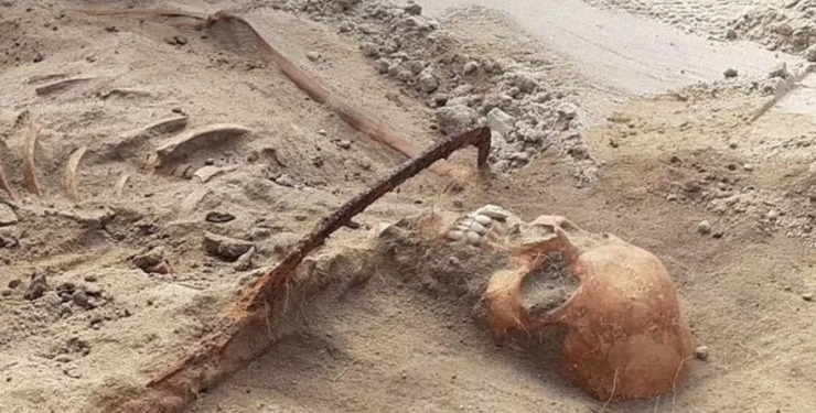 Польшада «вампир аялдын» сөөгүнүн калдыктары табылды (сүрөт)