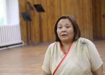 Мукаш Абдраев атындагы музыкалык мектепке жаңы директор келди