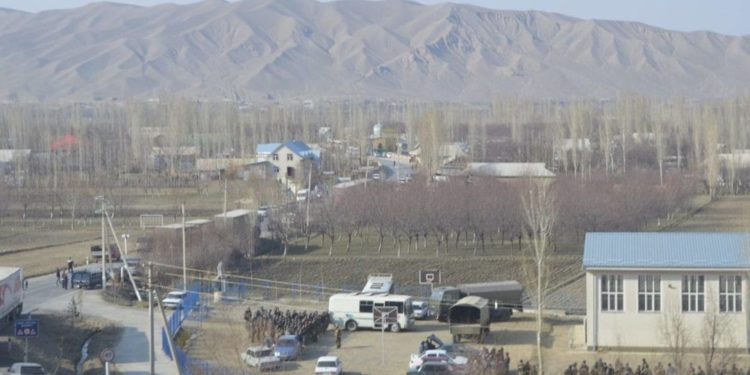 «Тоону көздөй качып, жашынышкан». Дайынсыз болуп жаткан Ак-Сайдын 4 тургуну табылды