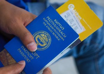 Жарандык авиация агенттигинин жетекчиси Москва-Бишкек багыты боюнча билеттердин баасы тууралуу маалымат берди