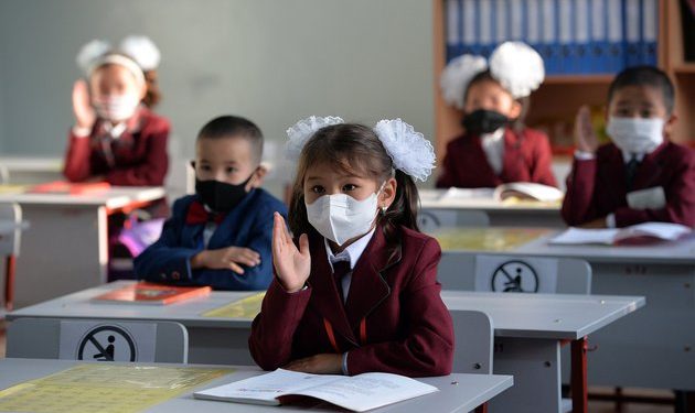 Министрлик: «Мектеп формасын кийбеген окуучуну эч ким билим алуу укугунан ажырата албайт»