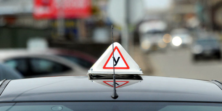 Кыргызстандагы 270 автомектептин 22си гана талапка жооп берери маалым болду