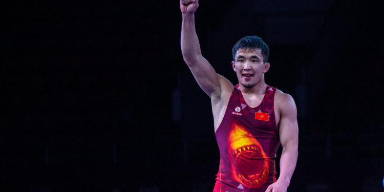 Жоламан Шаршенбеков Дүйнө чемпиондугунда финалга чыкты