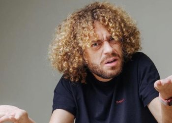 Блогер Варламов: «Бишкектеги бардык мейманканалар менен хостелдер орусиялык качкындарга толуп калган»