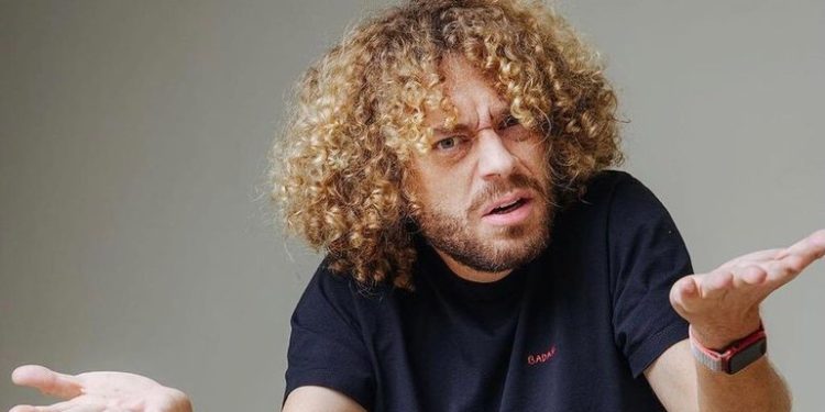 Блогер Варламов: «Бишкектеги бардык мейманканалар менен хостелдер орусиялык качкындарга толуп калган»