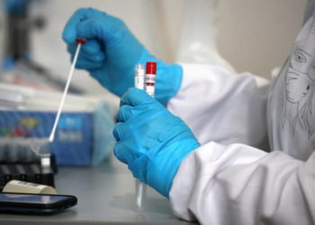 ТИМ: «Учак менен Орусиянын аймагына кирүү үчүн чет өлкөлүк жарандар ПЦР-тест тапшырышы керек»