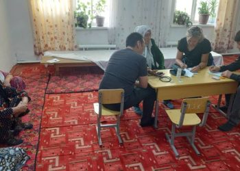 Баткенден эвакуацияланган 38 миңден ашуун адамга 26 психолог жардам көрсөтүүдө