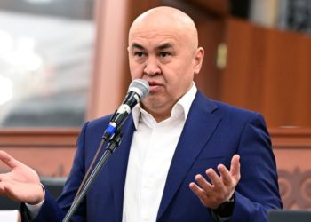 «Аракеттерим текке кетерине көзүм жетти». Президенттин Ысык-Көл облусундагы өкүлү Алтынбек Сулайманов кызматтан кетти