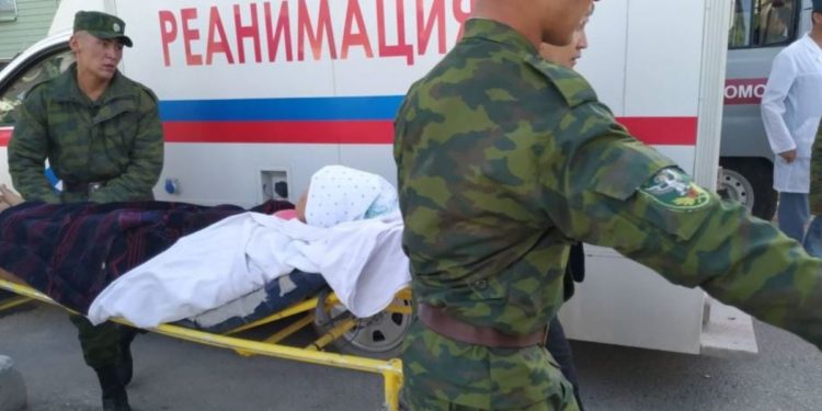 Баткенден Бишкекке 79 жабырлануучу жеткирилди