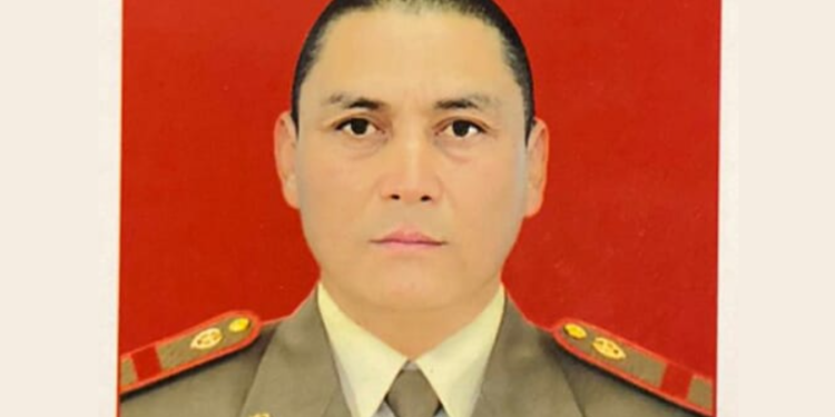 «Артында 4 баласы калды». Баткенде каза болгон Махаматжан Мапаевдин сөөгү жерге берилди