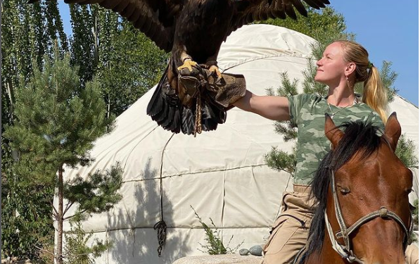 Валентина Шевченко Ысык-Көлдө (видео)