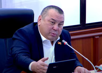 Депутат: «Жогорку Кеңеш Баткенге бөлгөн 500 миллион сом каякта?»