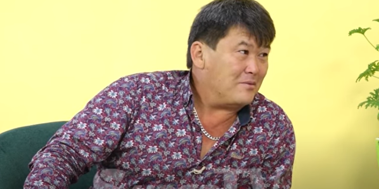 Бактияр Токторов: «Малаховдун берүүсүнө чакырышканда «ойлонуп көрөйүн» дегем»