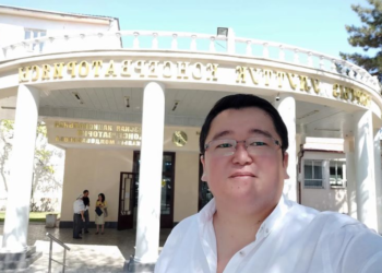 Ырчы Аскат Мусабеков эми Улуттук консерваторияда сабак берет