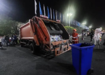 «Ала-Тоо» аянтындагы концерттен кийин 4 тонна таштанды чыгарылды