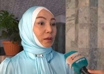 Депутат Ашимова: «Кадамжайдагы кыздын өлтүрүлгөнүн укканда стресске кабылдым»»