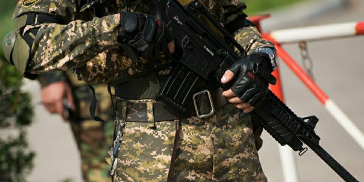 Чек ара кызматы: «УКМК Чек ара кызматынын жетекчилиги жана өздүк курамы оор жана орду толгус жоготууга учурады»