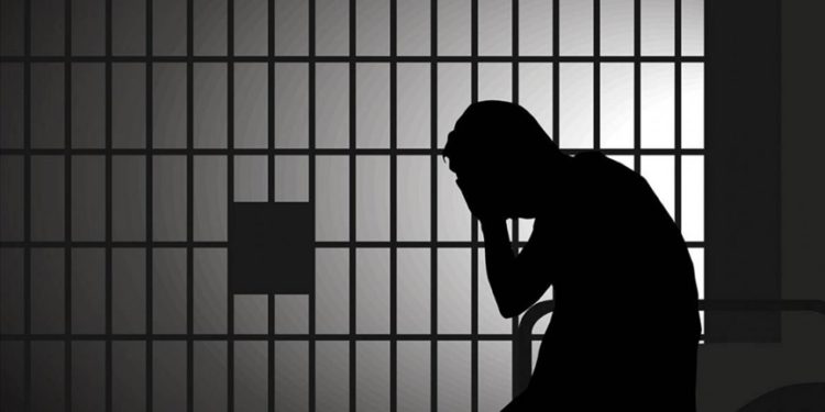 Жалал-Абадда 6 жаштагы кызды зордуктаган деген киши өмүр бою эркинен ажыратылды