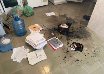 «Далил боло турган документтерди өрттөп». Бишкектеги өнүктүрүүчүлөрдүн биргелешкен штабынын төрагасы кармалды