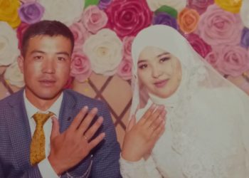 «Кабыргасын сындырып, башка атышкан». Баткендеги чек арада башка аскерлерди сактайм деп барымтага түшкөн капитанды иниси эскерди