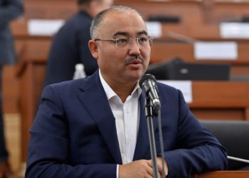 Төрага Шакиев Самаркандга кетти. Аны кайсы депутаттар коштоп барышат?