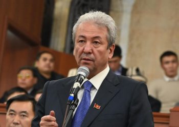 Адахан Мадумаров: «Кемпир-Абад Өзбекстанга мыйзамдуу түрдө өтө элек. Бирок келишимге кол коюлган»