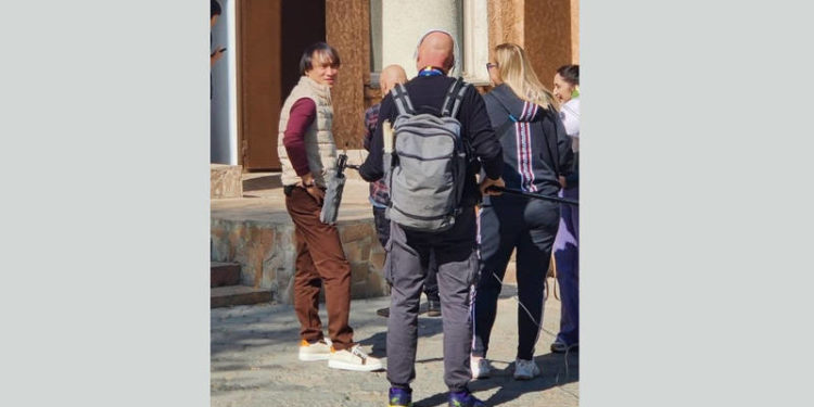 Бишкекке мурдагы КВН оюнчусу, Орусиянын учурдагы депутаты Сангаджи Тарбаевдин келгенин жазышууда