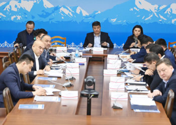 «Ата-Журт Кыргызстан» фракциясында кимдер калды? Депутаттардын тизмеси