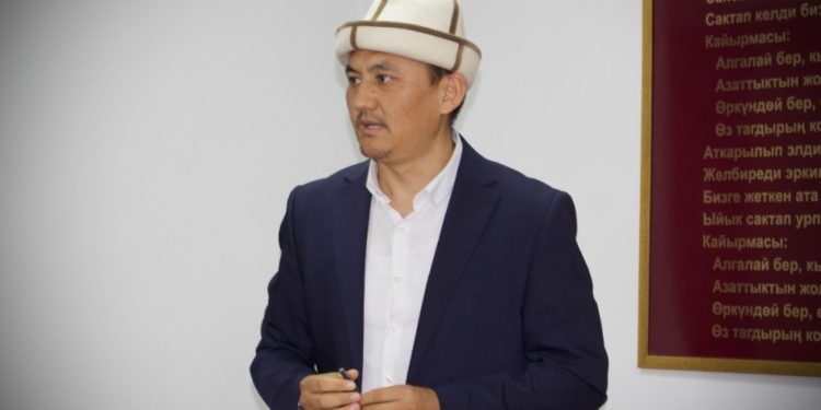 Азимбек Бекназаровдун уулу Руслан Бекназаров камакта калтырылды