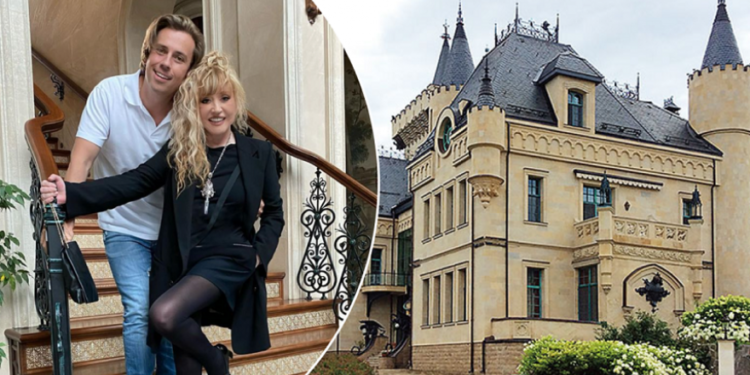 Галкин жомоктогудай сепилин сатыкка койду. Баасы миллиард рубль