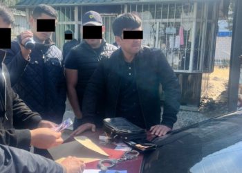 Бишкекте 150 миң сом пара талап кылууга шектелип милиция кызматкери кармалды