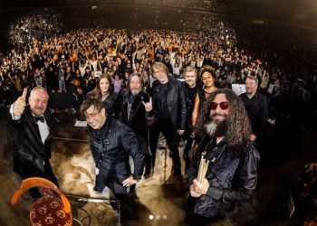 «Би-2» тобунун музыканты Алматыдагы концерттен кийин Казакстанда каларын жарыялады