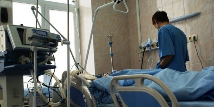 Таластагы подполковниктин башына ок атылып каза болушу. Милиция маалымат берди