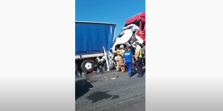 Орусиядагы 14 Кыргыз жараны каза болгон жол кырсык. Жабыркагандардын бирөө мекенине жеткирилди