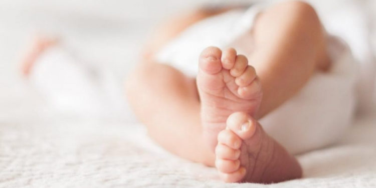 «Үй-бүлөнүн төртүнчү баласы». 7 миллионунчу кыргызстандык тууралуу маалымат