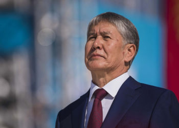 Мурдагы президент Алмазбек Атамбаев Кемпир-Абад суу сактагычы боюнча үн катты 