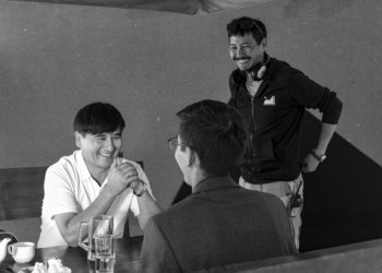 «Адамдар бири-бирине ишенбей калышты». Режиссёр Тынчтык Абылкасымов психологиялык драма тартууда (фото)